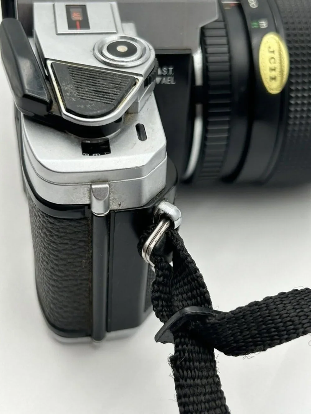 Vintage Minolta X-370 SLR 35mm Camera With Lens And Strap - Untested